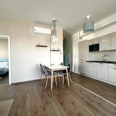 Buda Bay Apartament *
